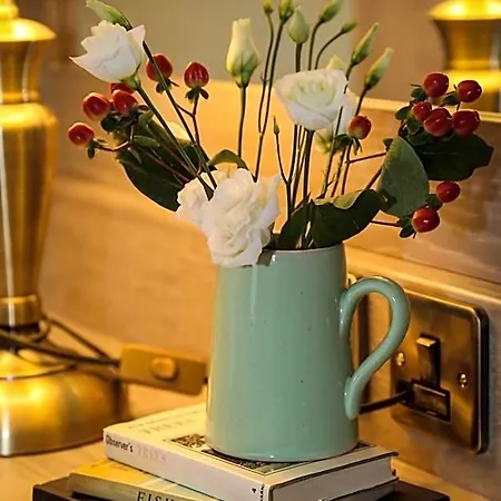 Avalon House Hotel 4*